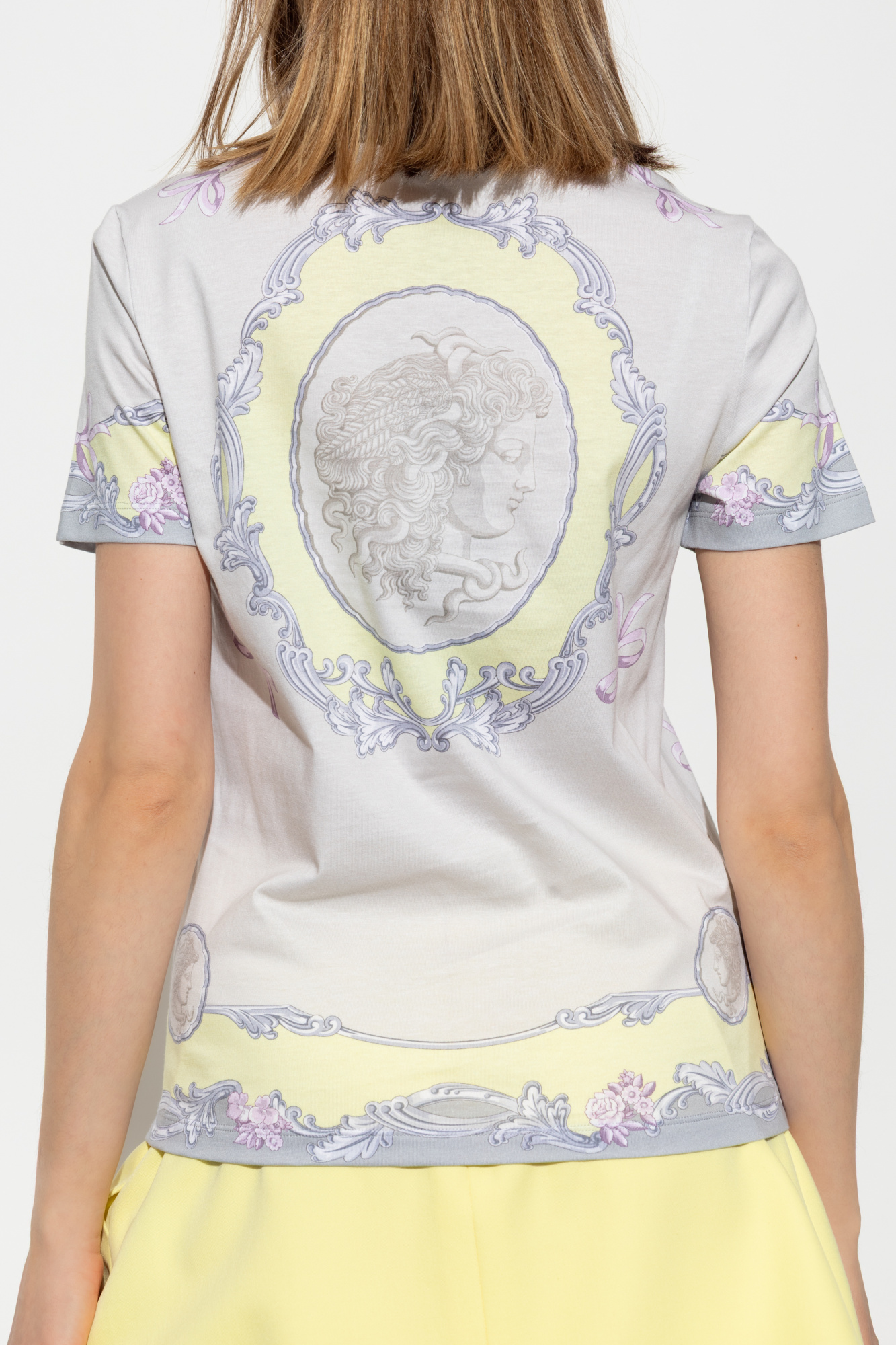 VERSACE Medusa Cameo Print Ｔシャツ Versace T-shirt with print Medusa Cameo | Men's Clothing